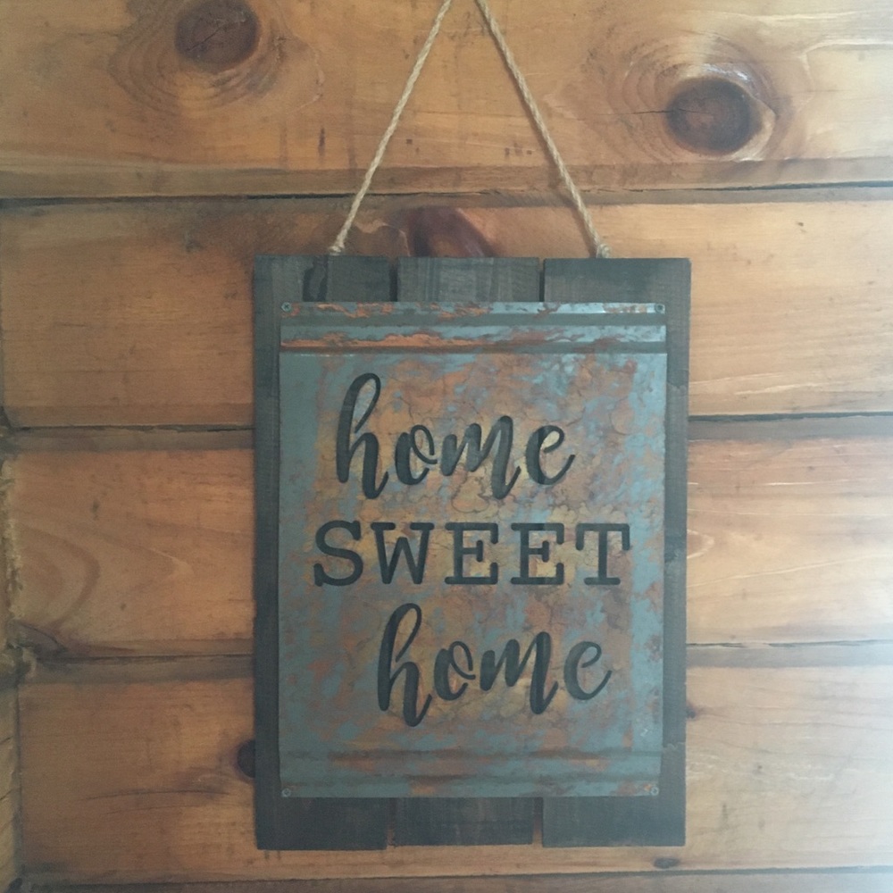 Home Sweet Home Wooden & Metal Wall Hanging Sign